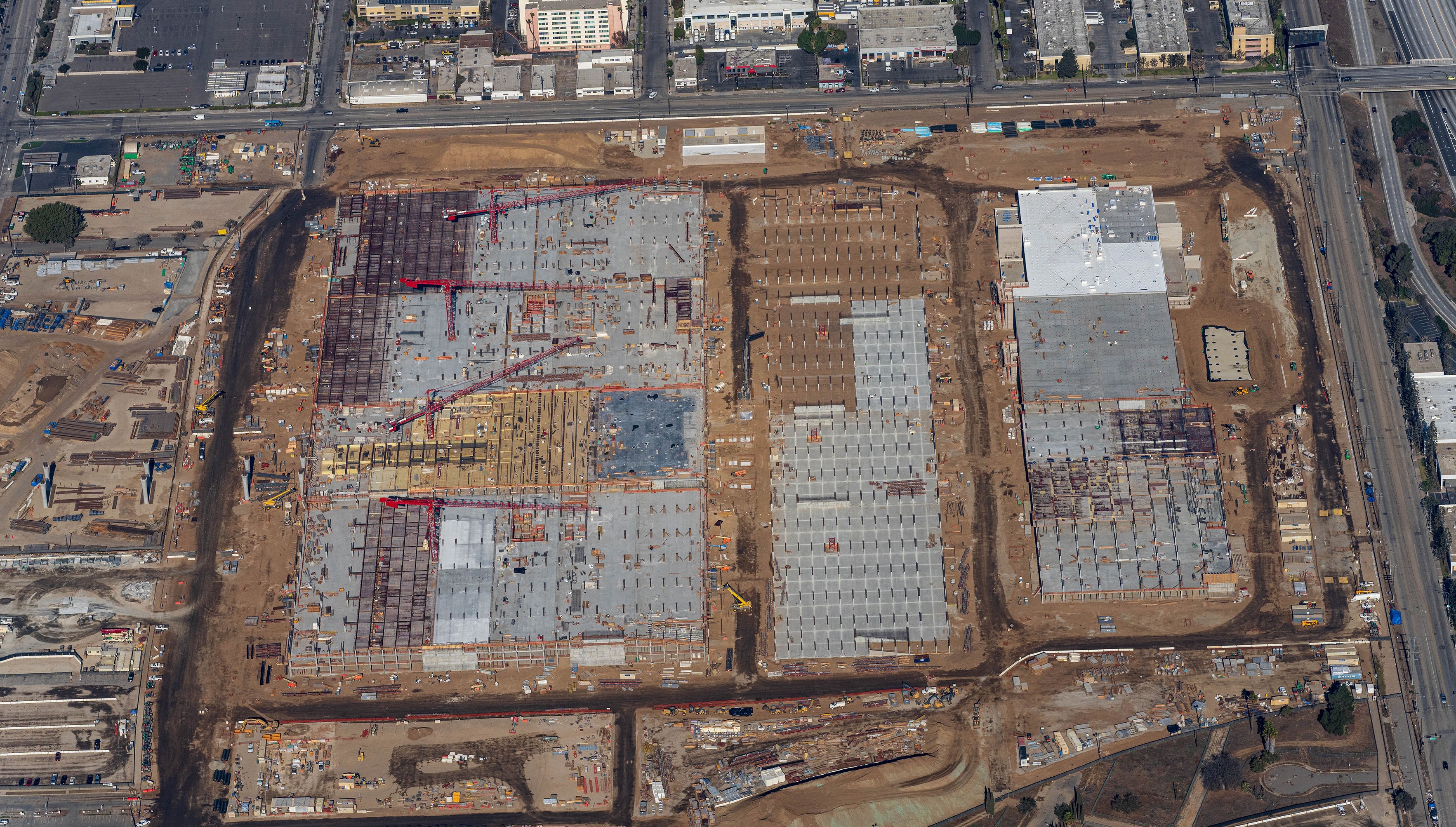 Aerial view of Consolidated Rent-A-Car (ConRAC) facility construction site.